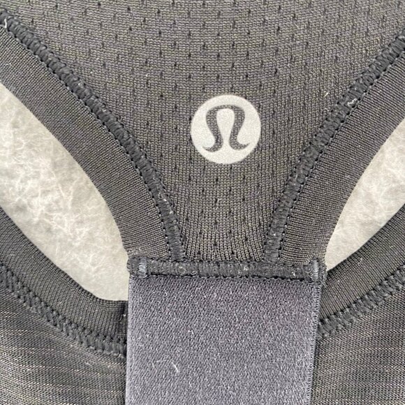 Lululemon Swiftly Tech T-Back Black Top Womens 6 Stretch Running Silverescent - Picture 10 of 11